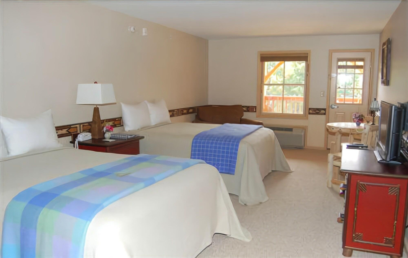 Bedroom 4, August Lodge Cooperstown, Otsego
