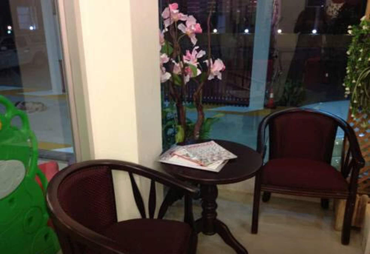 Public Area 2, The Sale Hub, Muang Nakhon Sawan
