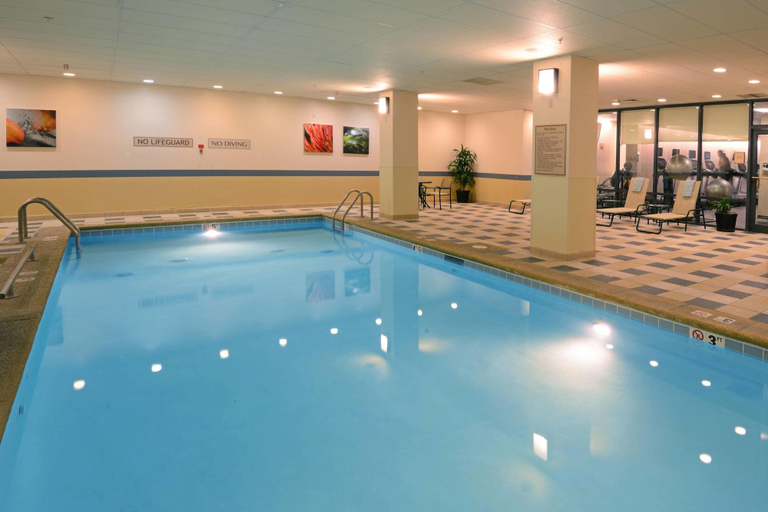 Sport & Beauty, Denver Marriott South at Park Meadows, Douglas