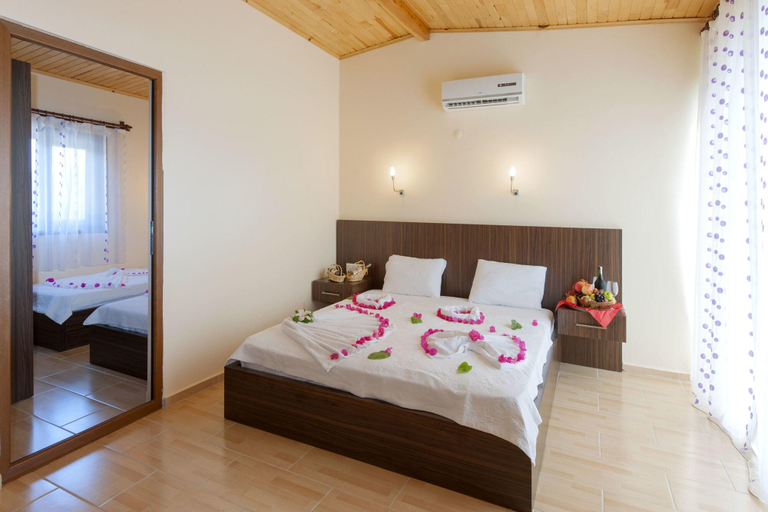 Bedroom 4, Kutle Hotel, Kemer