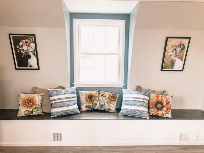 Public Area 2, Moonshadow Bed and Breakfast, Steuben