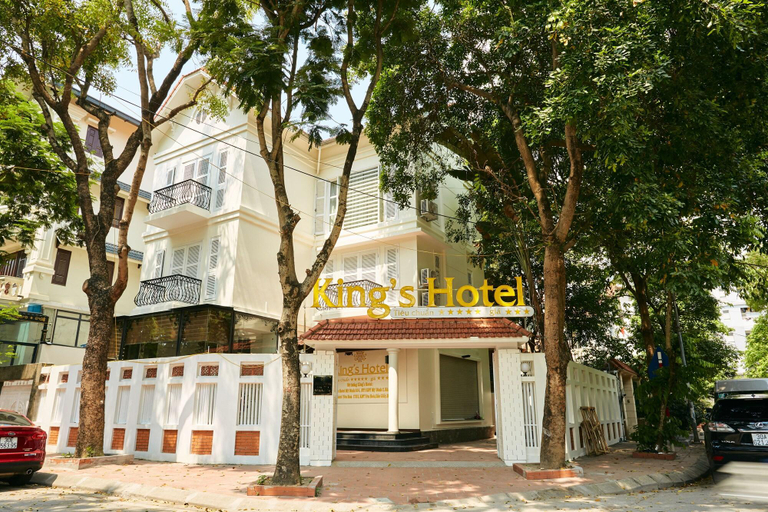 Exterior & Views 2, King's Hotel, Từ Liêm