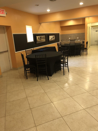 Public Area 3, SunView Motel, Greene