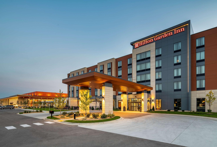 Hilton Garden Inn Milwaukee Brookfield Conference , Waukesha