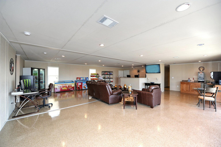 Public Area 3, Instalodge Hotel And Suites, Karnes