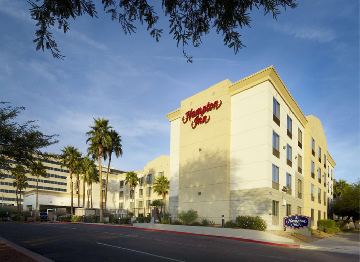 Exterior & Views 1, Hampton Inn Phoenix-Biltmore, Maricopa