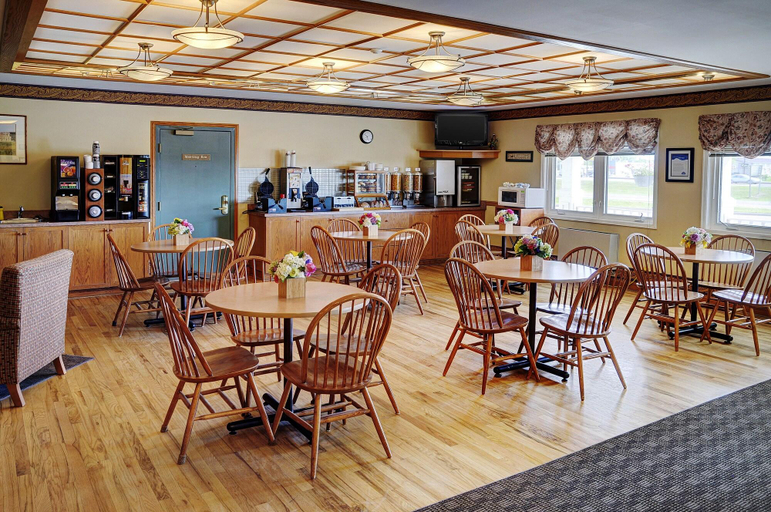 Food & Drinks 5, Lakeview Inns & Suites - Brandon, Division No. 7