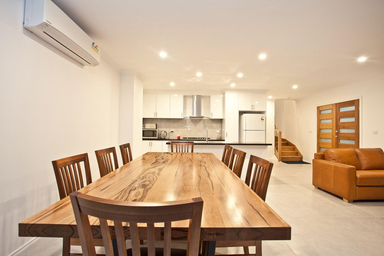 Others 5, St Albans In, Brimbank - Keilor