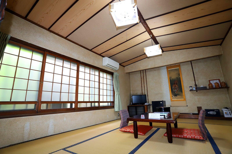 Bedroom 3, Hinode Ryokan, Ise