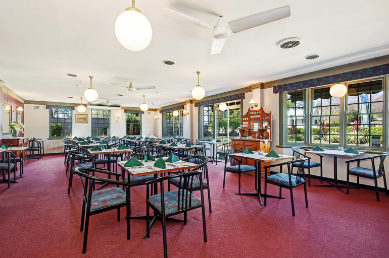 Food & Drinks 4, Colonial Terrace Motor Inn, Port Stephens