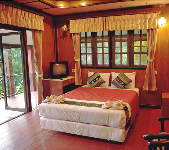 Bedroom 2, Khaosok Rainforest Resort, Phanom
