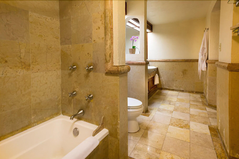 Bathroom 4, Estrella De Belem Bed and Breakfast and Spa, San Jerónimo Tecuanipan