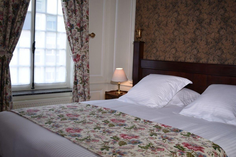 Bedroom 3, HOTEL DE WARENGHIEN, Nord