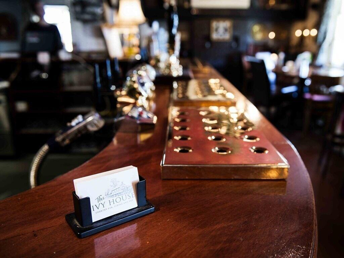 Food & Drinks 5, The Ivy House, Buckinghamshire