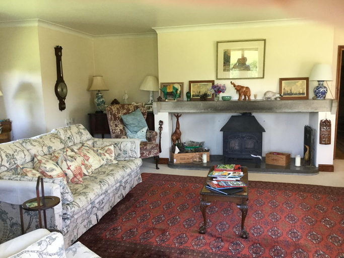 Public Area, Oxbridge Farm, Dorset