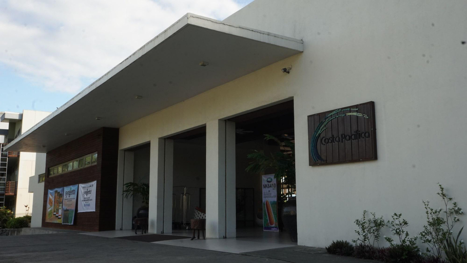 Exterior & Views 2, Costa Pacifica Baler, Baler