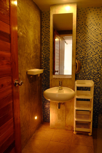 Bathroom 3, Fah Talay Resort, Muang Rayong