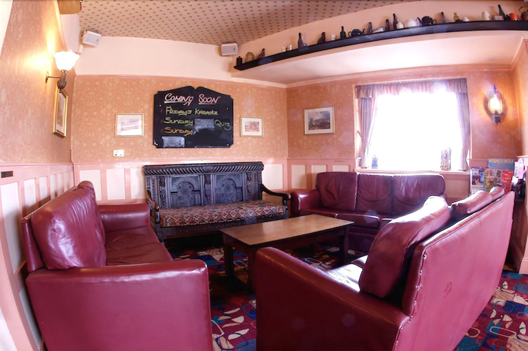 Public Area 2, Relaxinnz The Highwayman Inn, Somerset