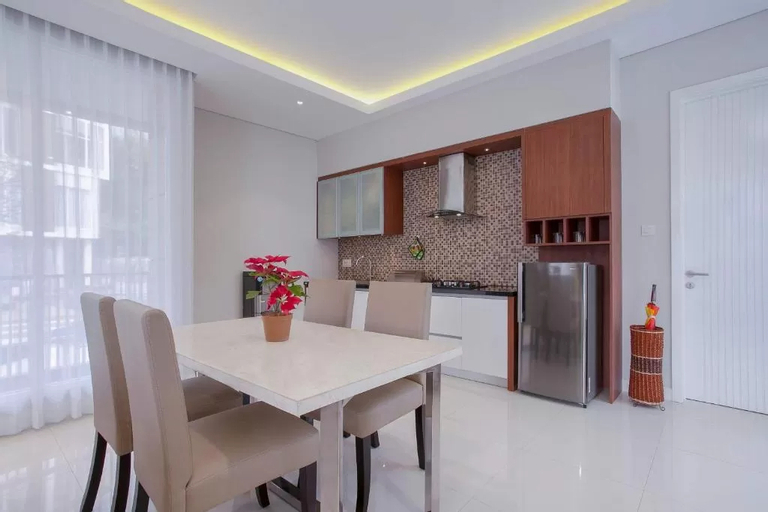 Azcarya Villa Type Adjar, Malang
