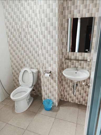 Bathroom 4, V2 hotel, Nang Rong