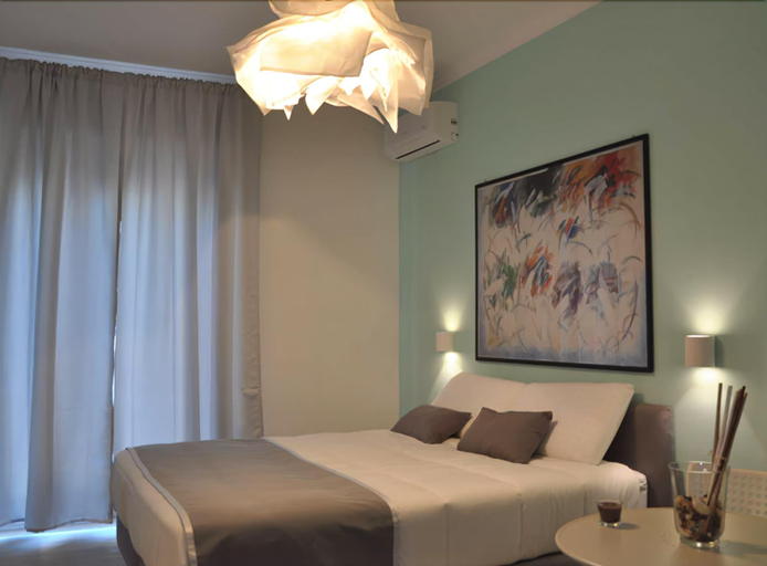 Bedroom 5, F Rooms, Napoli
