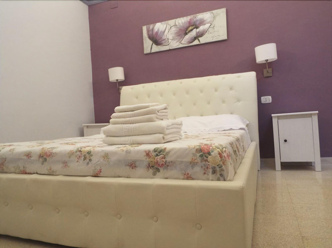 Bedroom 2, Cusmano Residence, Catania
