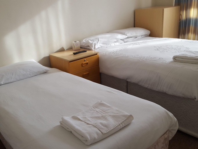 Bedroom 2, The Midland Inn, Gloucestershire