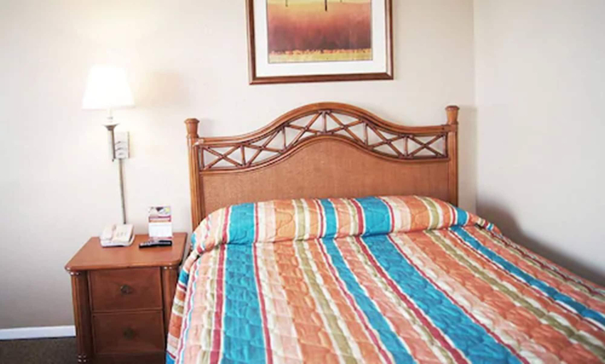 Bedroom 2, Oceanfront Viking Motel, Horry