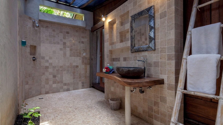 Bathroom, Eat Sleep Skate Bali, Denpasar