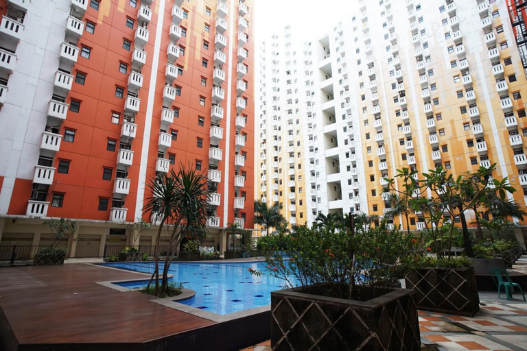 Exterior & Views, Planet Room Kemang View, Bekasi