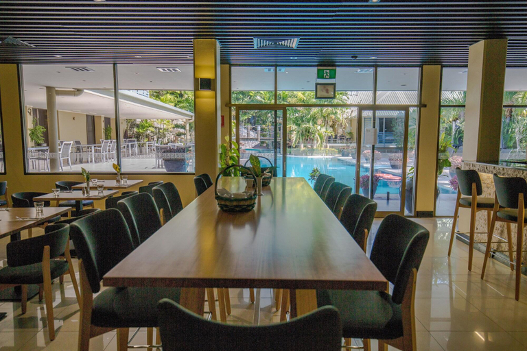 Food & Drinks 4, Gateway Hotel, National Capital District