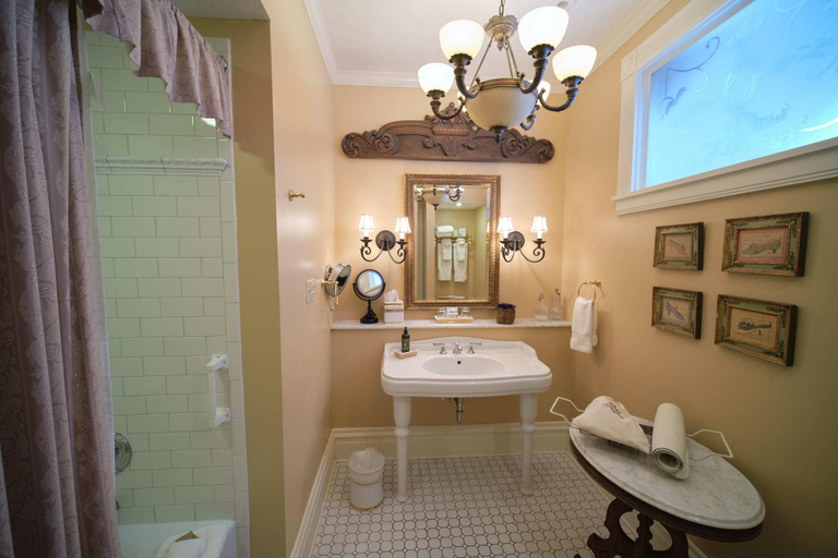 Bathroom 4, The Inn On Negley, Allegheny