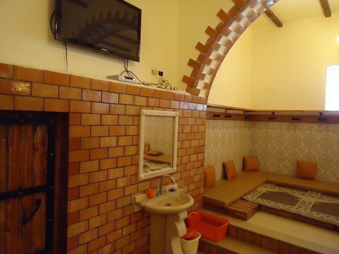 Bathroom 4, Dar Salima, Mornag