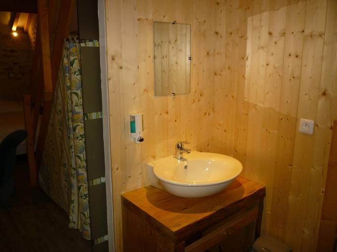 Bathroom 5, B&B avec spa La Serpauderie, Charente-Maritime