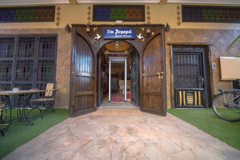 Public Area 2, Tin Joseph, Ouarzazate