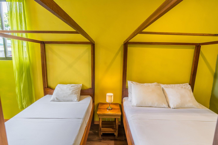 Bedroom 3, Sea Tower Hotel, Talamanca