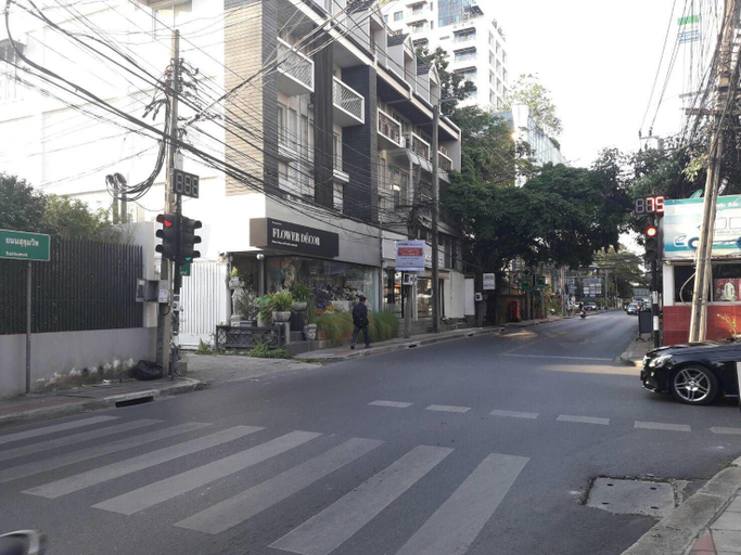 Exterior & Views, 39 Living, Wattana