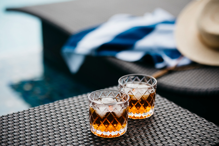 Food & Drinks 6