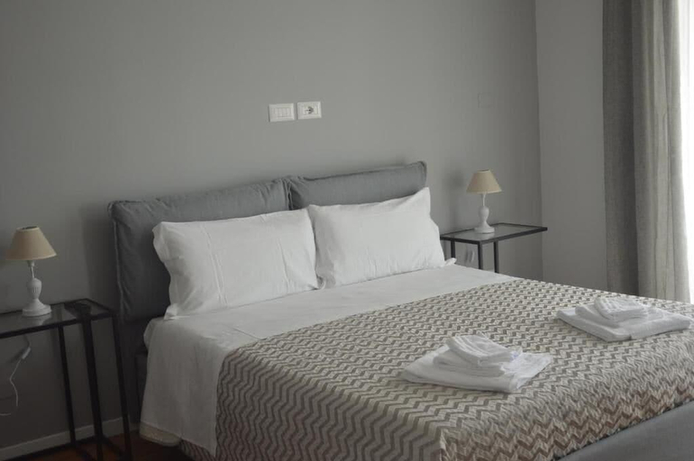 Bedroom 2, B&B La Rosa dei Venti, Bari