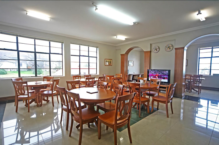 Food & Drinks 5, Eden Gardens Motel, Waitaki