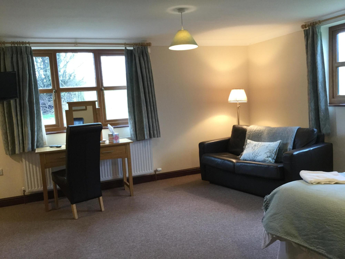Bedroom 3, Pwllgwilym Holiday Cottages, Powys