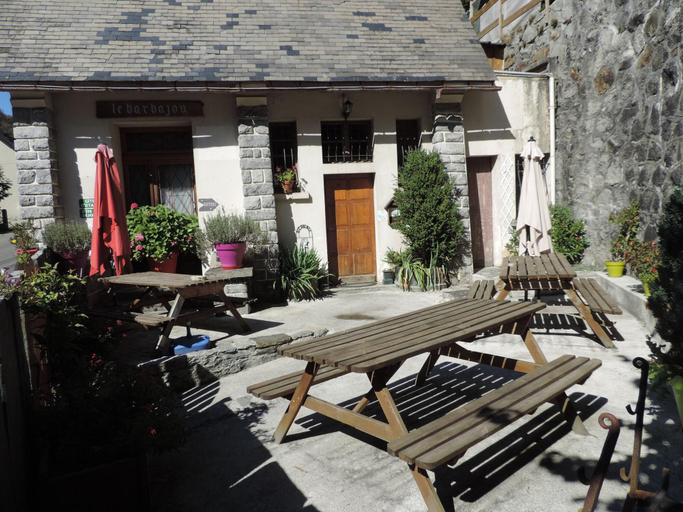 Bedroom 5, Le Barbajou, Hautes-Pyrénées