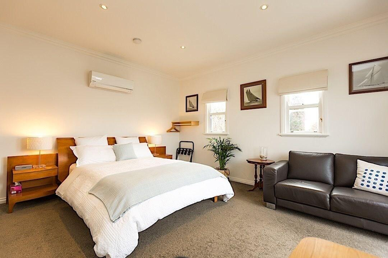 Bedroom 2, Port Boutique Accommodation, Moyne - South
