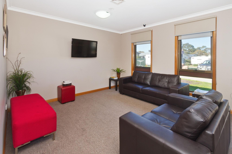 Public Area, Frankston Holiday Park, Frankston - East