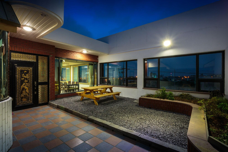 Public Area 2, Jeju Wayo Pension, Jeju