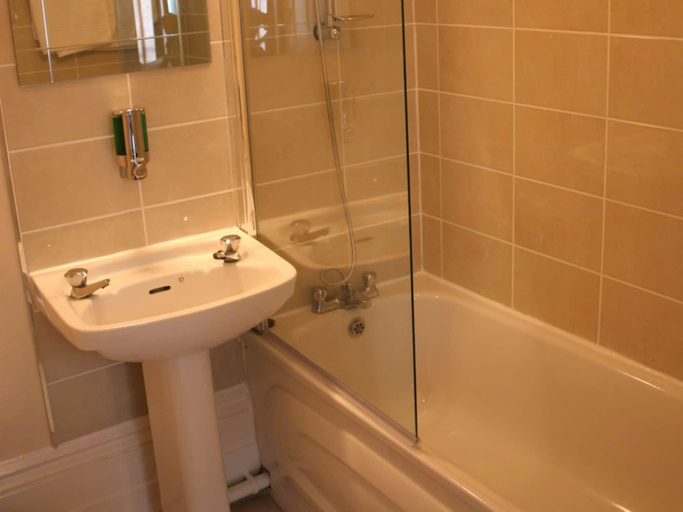 Bathroom 4, Alexander's, East Sussex