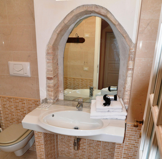 Bathroom 5, Residenza Corte Cristina & Suites, Cagliari