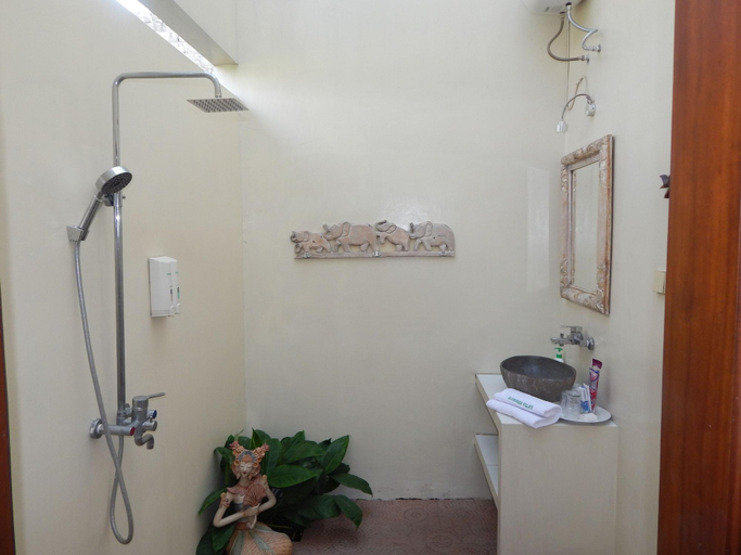 Bathroom 5, Alamanda Villa S Adventure Pool, Sleman