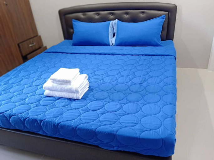 Bedroom 5, V2 hotel, Nang Rong