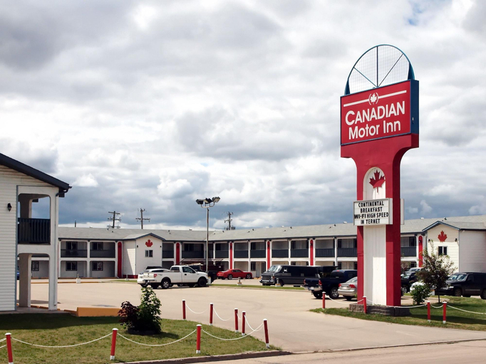Exterior & Views 2, Canadian Motor Inn, Division No. 19